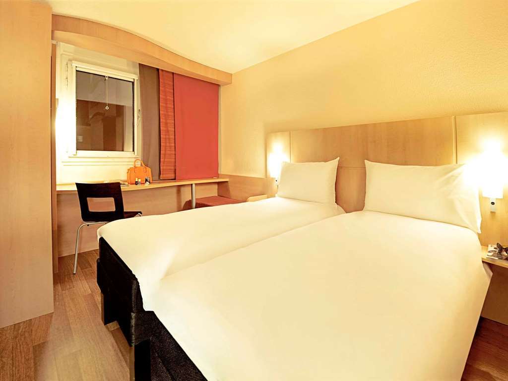 Ibis Chateau De Фонтенбло Номер фото
